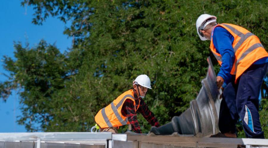 Expert top industrial roofings services in Farmdale, OH